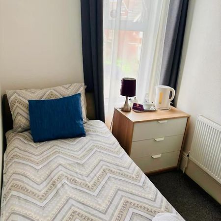 St Joseph'S Guest House Southampton Ngoại thất bức ảnh